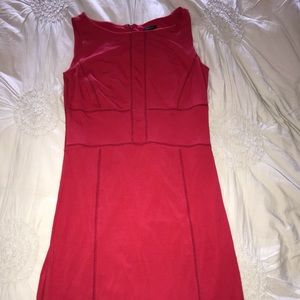 EUC Ann Taylor Red Sleeveless Fitted Dress size 2